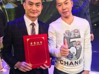 半岛体育-鏖战五局，赤焰军团终于秀翻全场，粉丝高呼其名