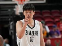 半岛体育-包含杨瀚森背靠背体能软肋暴露三个扣篮提供进攻新思路？的词条